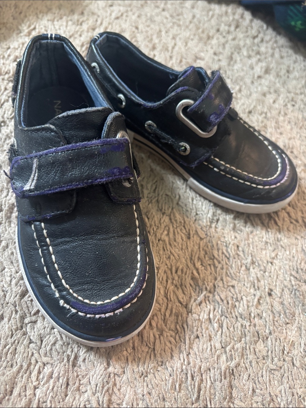 Nautica Vintage boys size 9 deck shoe